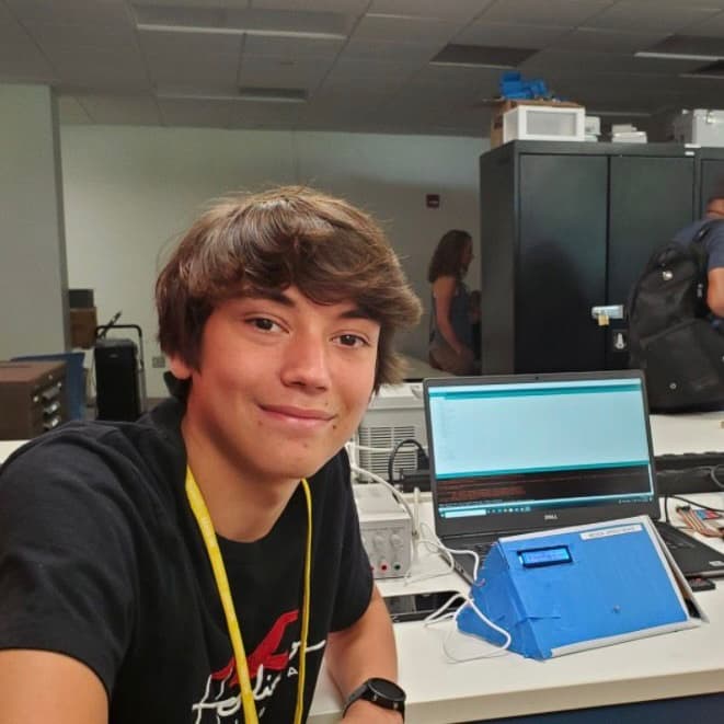 Carlos working in the lab
